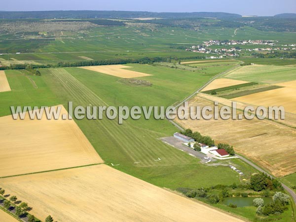 Photo aérienne de Nuits-Saint-Georges