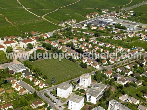 Photo aérienne de Nuits-Saint-Georges