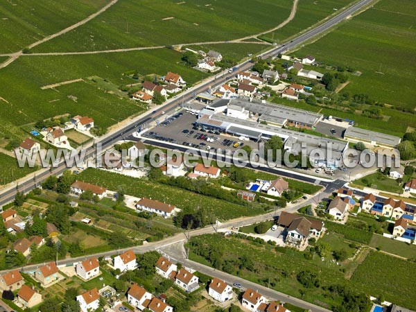 Photo aérienne de Nuits-Saint-Georges