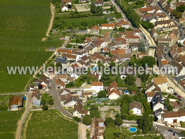 Photo aérienne de Nuits-Saint-Georges