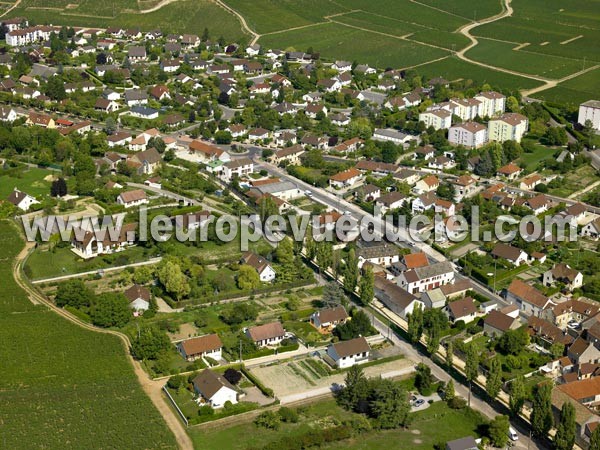 Photo aérienne de Nuits-Saint-Georges