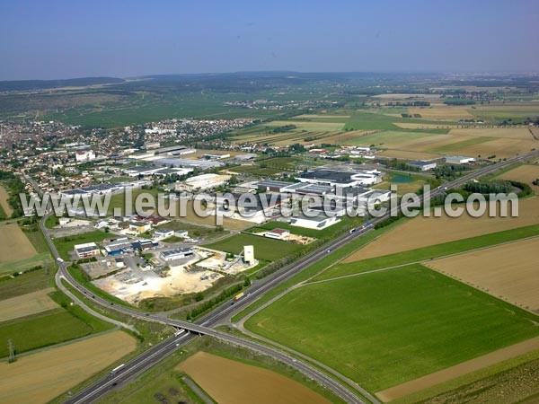 Photo aérienne de Nuits-Saint-Georges