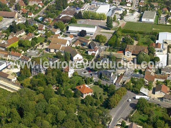 Photo aérienne de Nuits-Saint-Georges