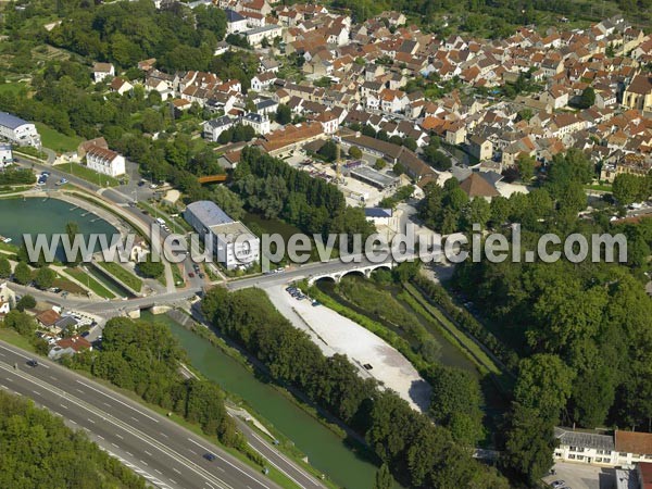 Photo aérienne de Plombires-ls-Dijon