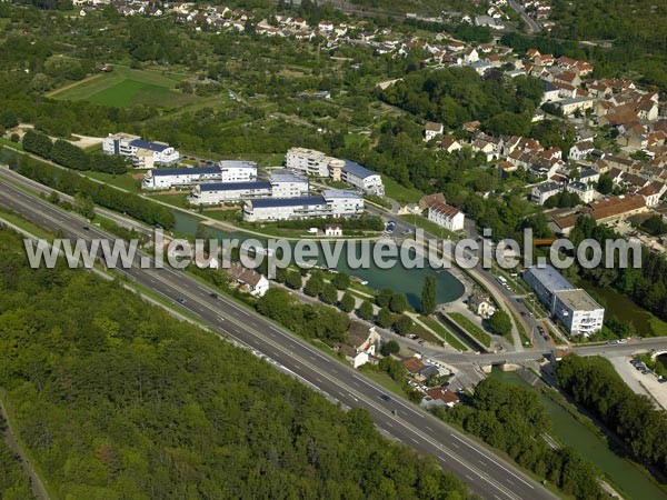 Photo aérienne de Plombires-ls-Dijon