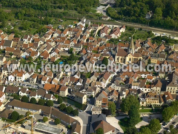 Photo aérienne de Plombires-ls-Dijon