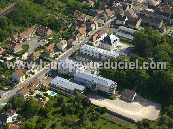 Photo aérienne de Plombires-ls-Dijon