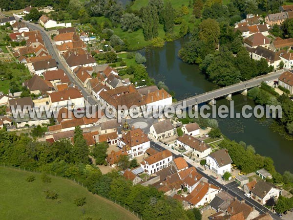 Photo aérienne de Pontailler-sur-Sane