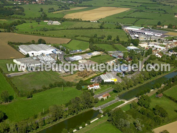 Photo aérienne de Pouilly-en-Auxois