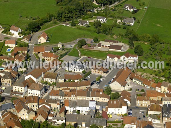 Photo aérienne de Pouilly-en-Auxois