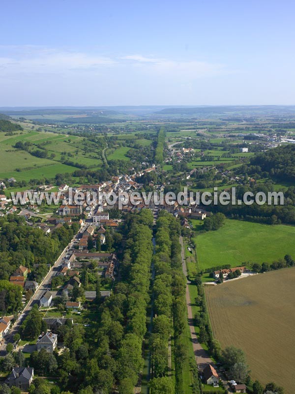 Photo aérienne de Pouilly-en-Auxois