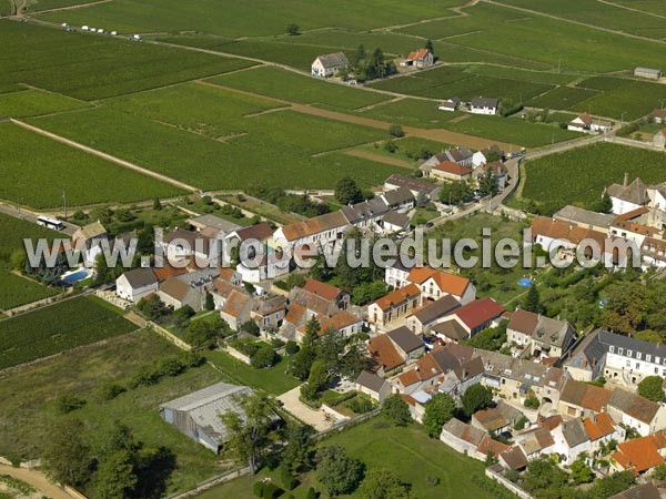 Photo aérienne de Puligny-Montrachet