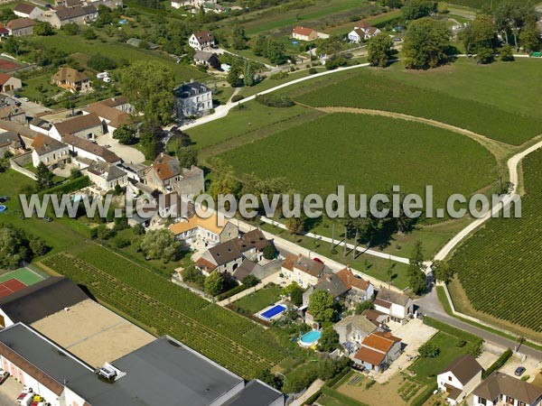 Photo aérienne de Puligny-Montrachet