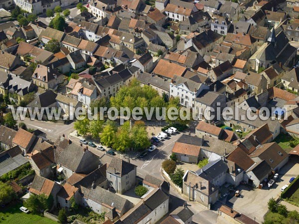 Photo aérienne de Puligny-Montrachet