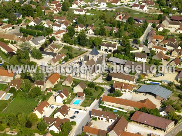 Photo aérienne de Rouvres-en-Plaine