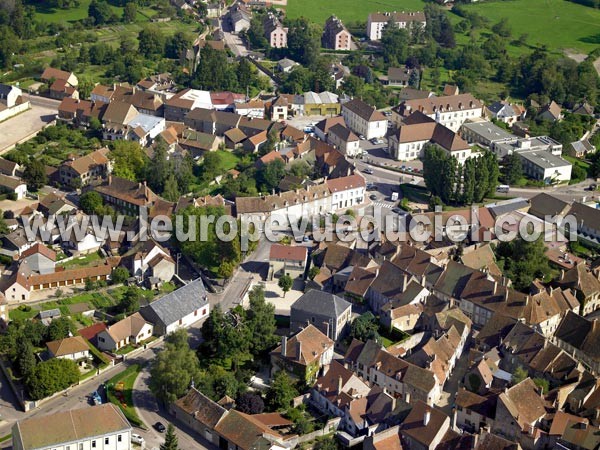 Photo aérienne de Saulieu