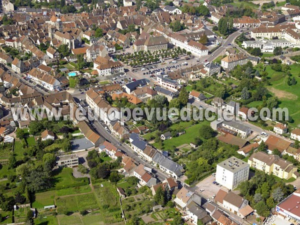 Photo aérienne de Saulieu