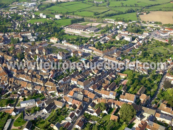 Photo aérienne de Saulieu