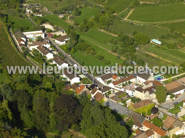 Photo aérienne de Savigny-ls-Beaune