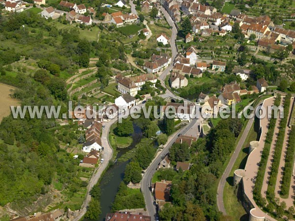 Photo aérienne de Semur-en-Auxois