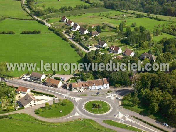 Photo aérienne de Semur-en-Auxois