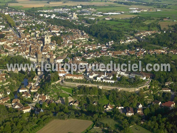 Photo aérienne de Semur-en-Auxois