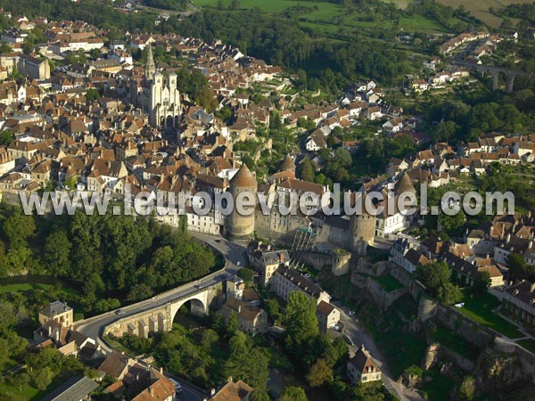 Photo aérienne de Semur-en-Auxois