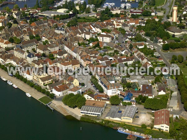 Photo aérienne de Saint-Jean-de-Losne