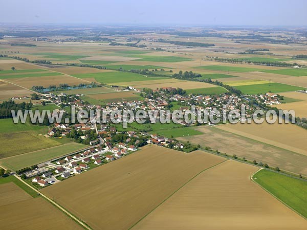 Photo aérienne de Varanges