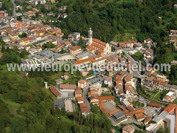 Photo aérienne de Brembilla