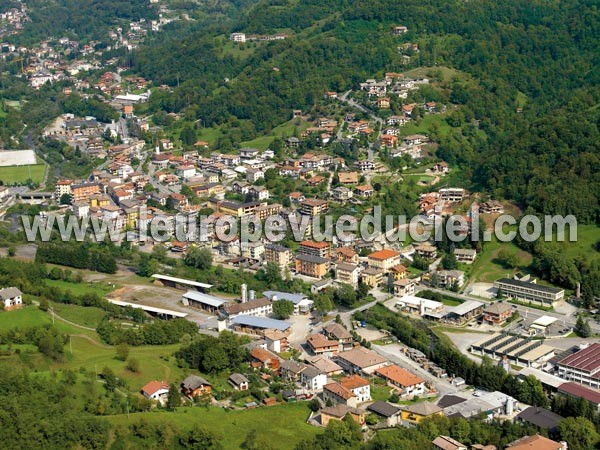 Photo aérienne de Sant'Omobono Imagna