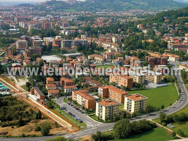 Photo aérienne de Torre Boldone