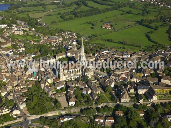 Photo aérienne de Autun