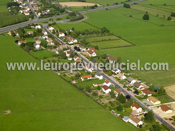 Photo aérienne de Ciry-le-Noble