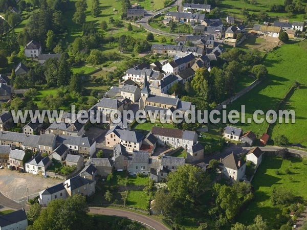 Photo aérienne de Cussy-en-Morvan