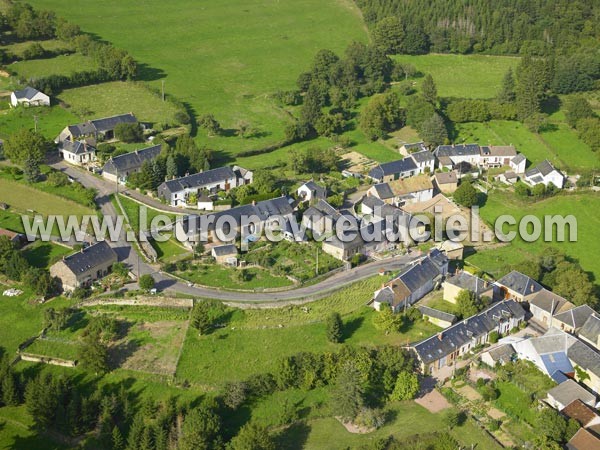 Photo aérienne de Cussy-en-Morvan