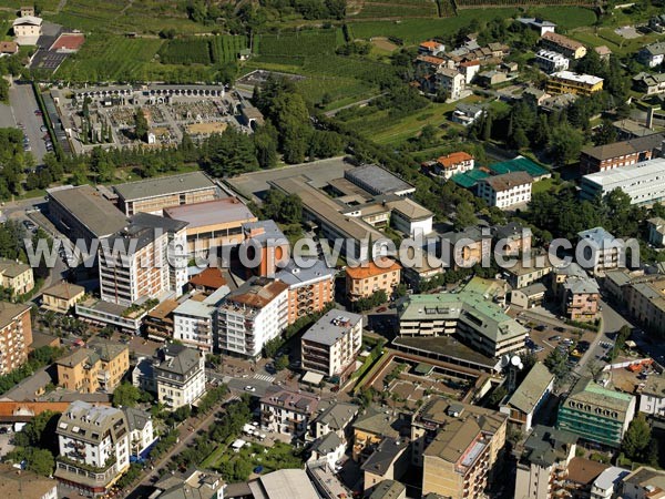 Photo aérienne de Tirano