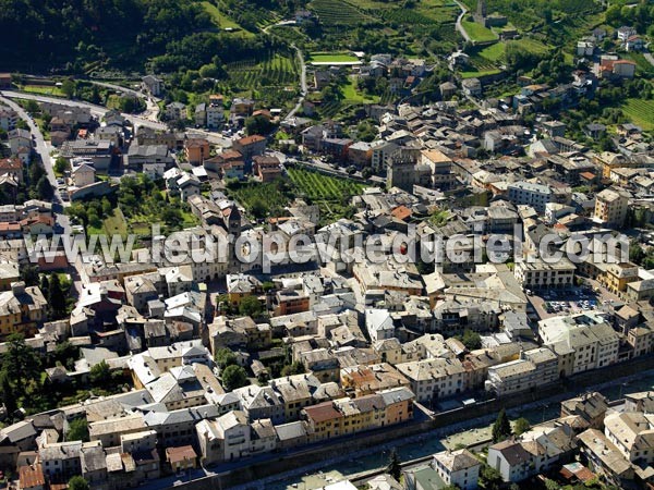 Photo aérienne de Tirano