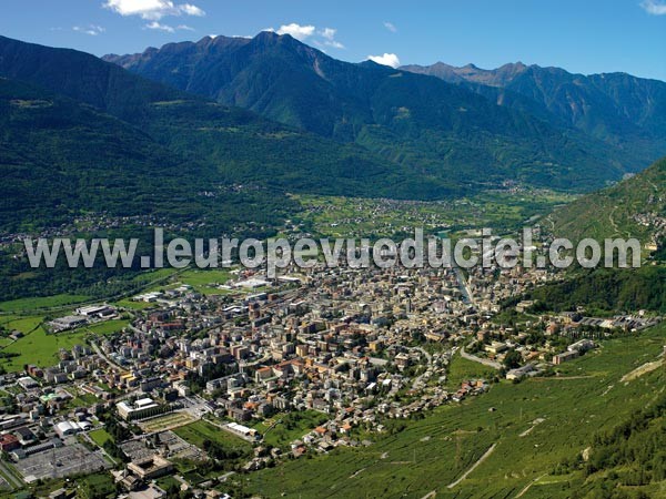 Photo aérienne de Sondrio