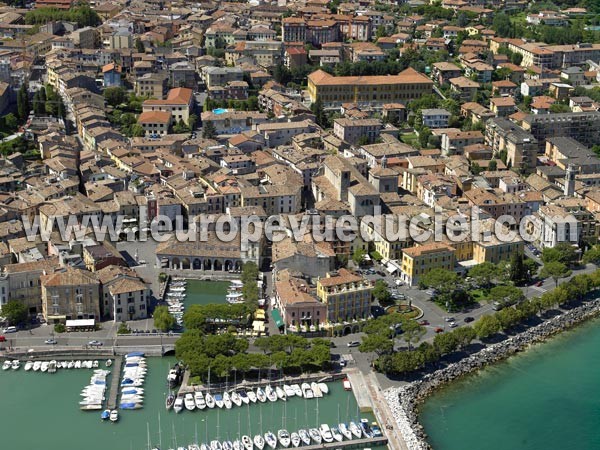 Photo aérienne de Desenzano del Garda