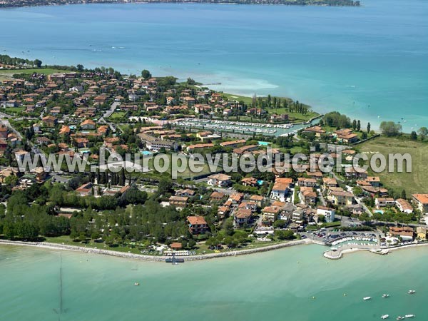 Photo aérienne de Sirmione