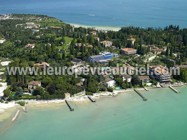 Photo aérienne de Sirmione