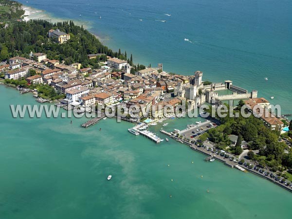 Photo aérienne de Sirmione