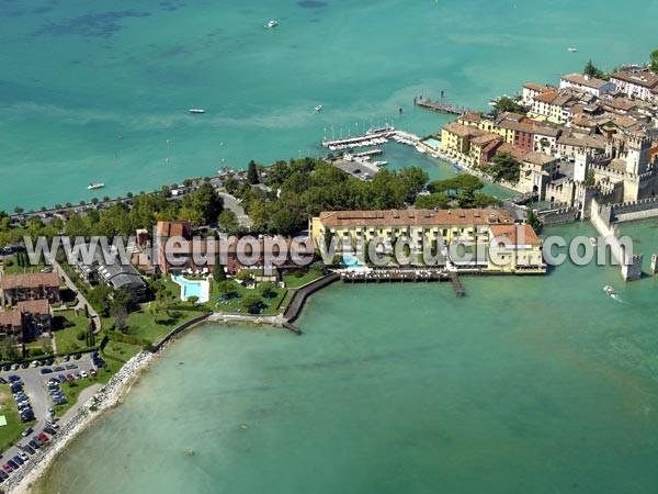 Photo aérienne de Sirmione