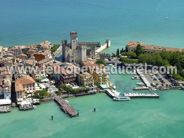 Photo aérienne de Sirmione