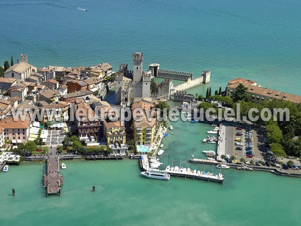 Photo aérienne de Sirmione