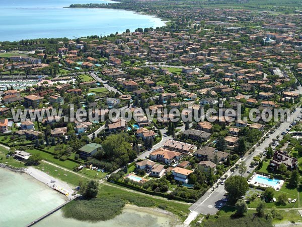 Photo aérienne de Sirmione