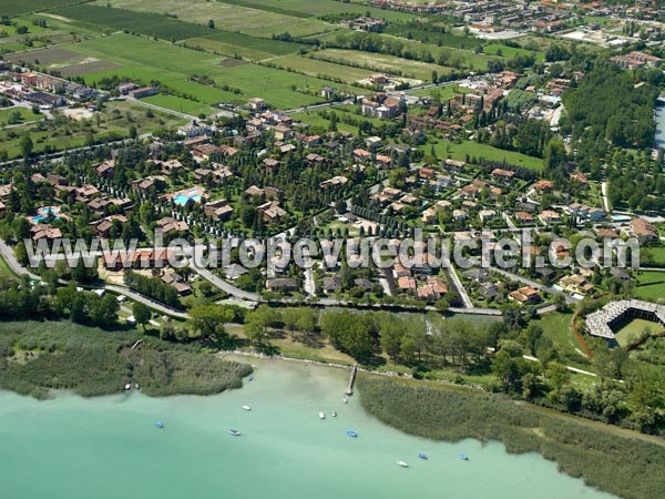 Photo aérienne de Sirmione