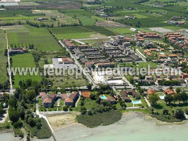 Photo aérienne de Sirmione