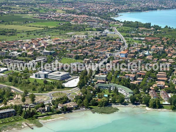 Photo aérienne de Sirmione